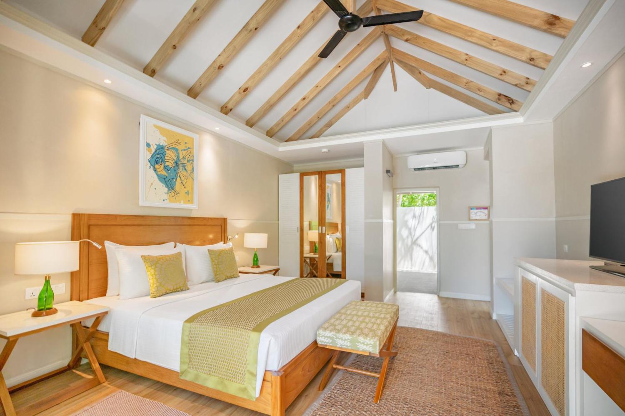 Ellaidhoo Maldives By Cinnamon Hangnaameedhoo Exterior photo